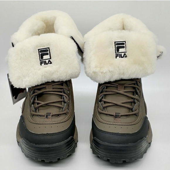 NEW Fila Disruptor Shearling Boots Sneakers Women Green Fax Fur Ivory Winter 7.5 - Picture 4 of 7